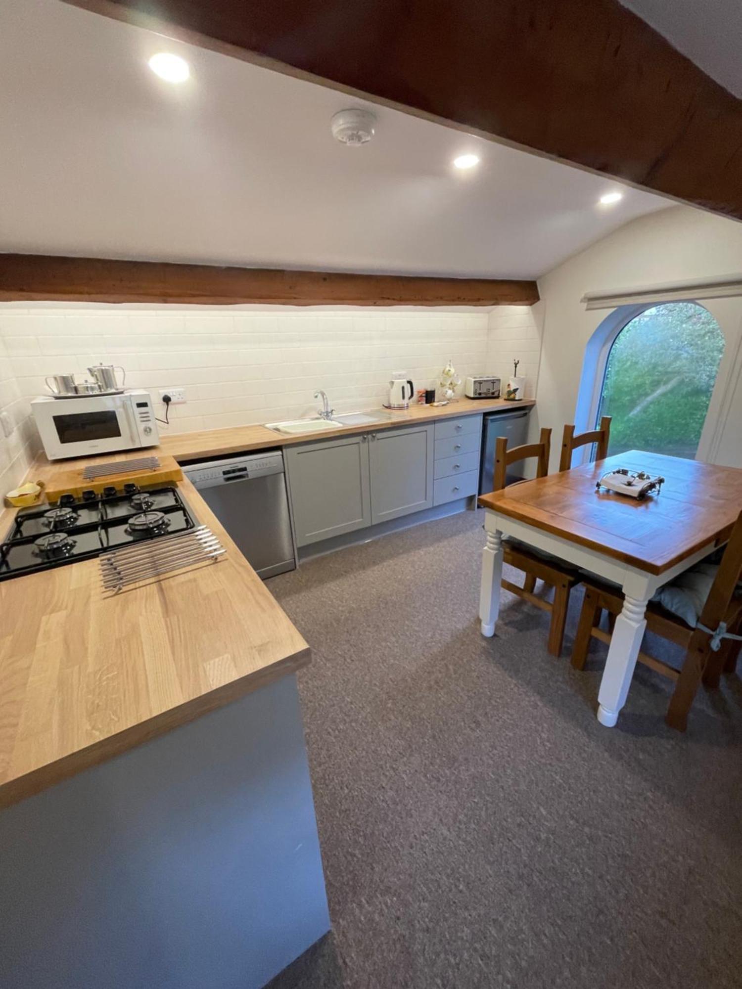 Pear Tree House 2 Bed Apartment Hartford  Eksteriør billede